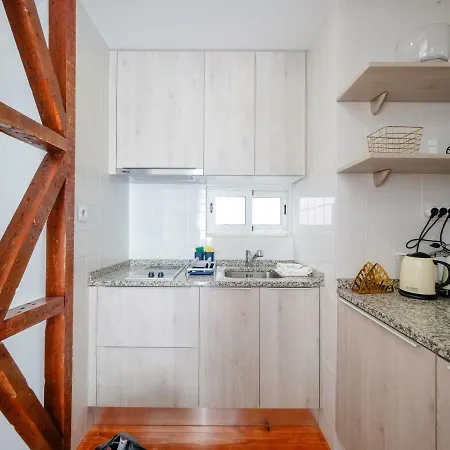 Fanqueiros 196 - Center