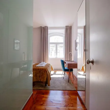 Fanqueiros 196 - Center Apartment *